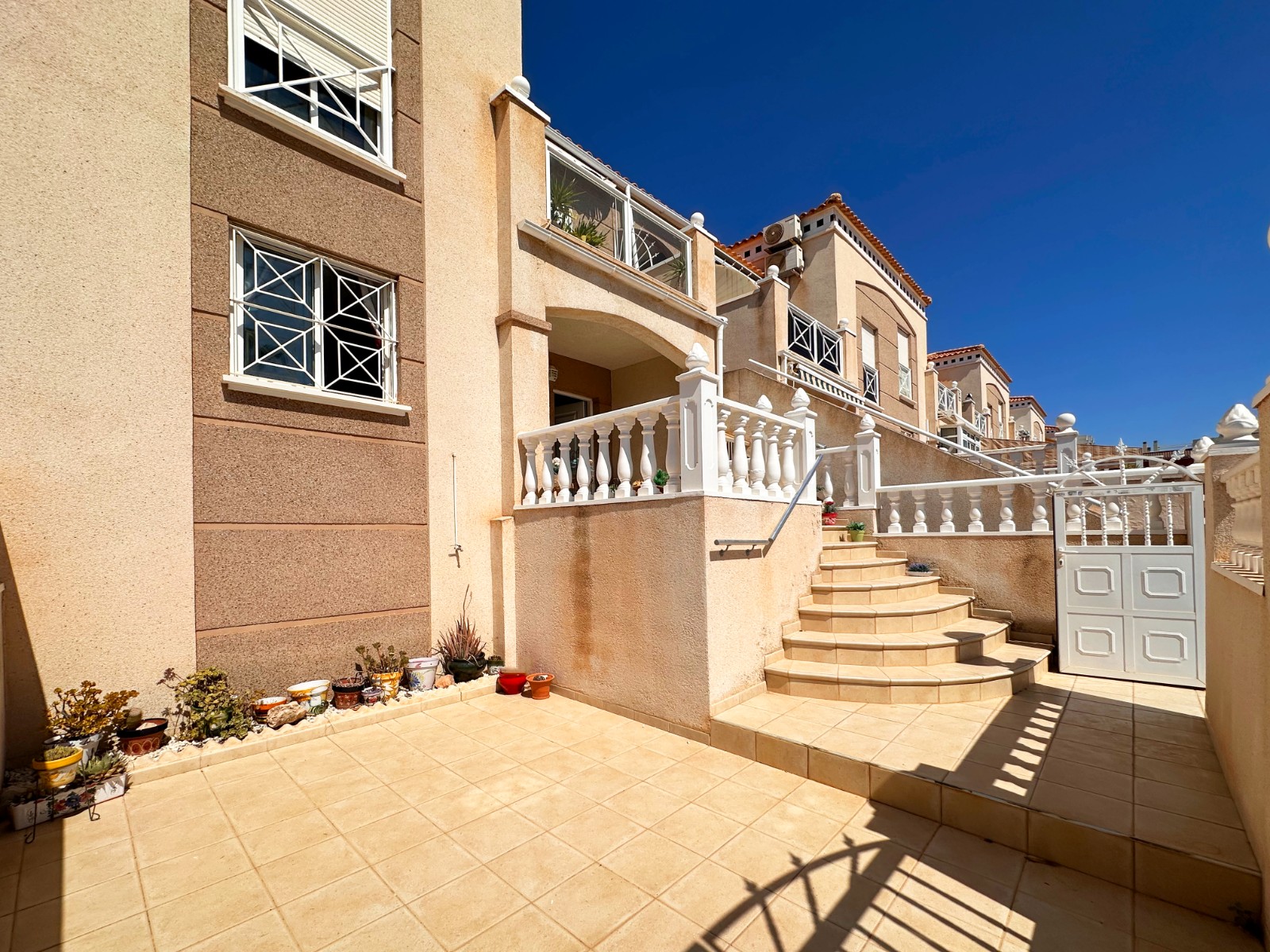 For sale - 2 Bedroom 1 Bathroom Bungalow in Torrevieja - Costa Blanca  - Alicante