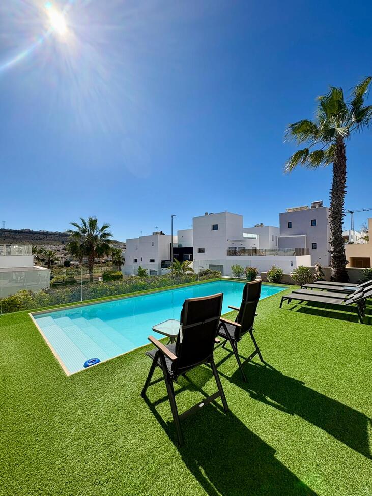 For sale - 3 Bedroom 2 Bathroom Villa in Benijofar - Costa Blanca  - Alicante