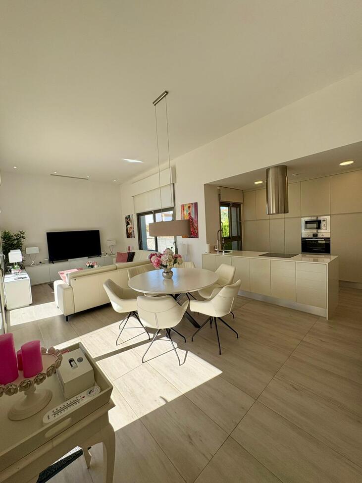For sale - 3 Bedroom 2 Bathroom Villa in Benijofar - Costa Blanca  - Alicante