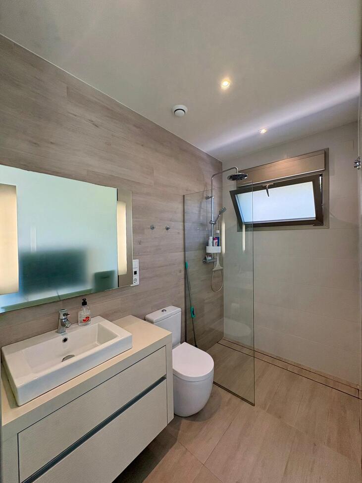 For sale - 3 Bedroom 2 Bathroom Villa in Benijofar - Costa Blanca  - Alicante