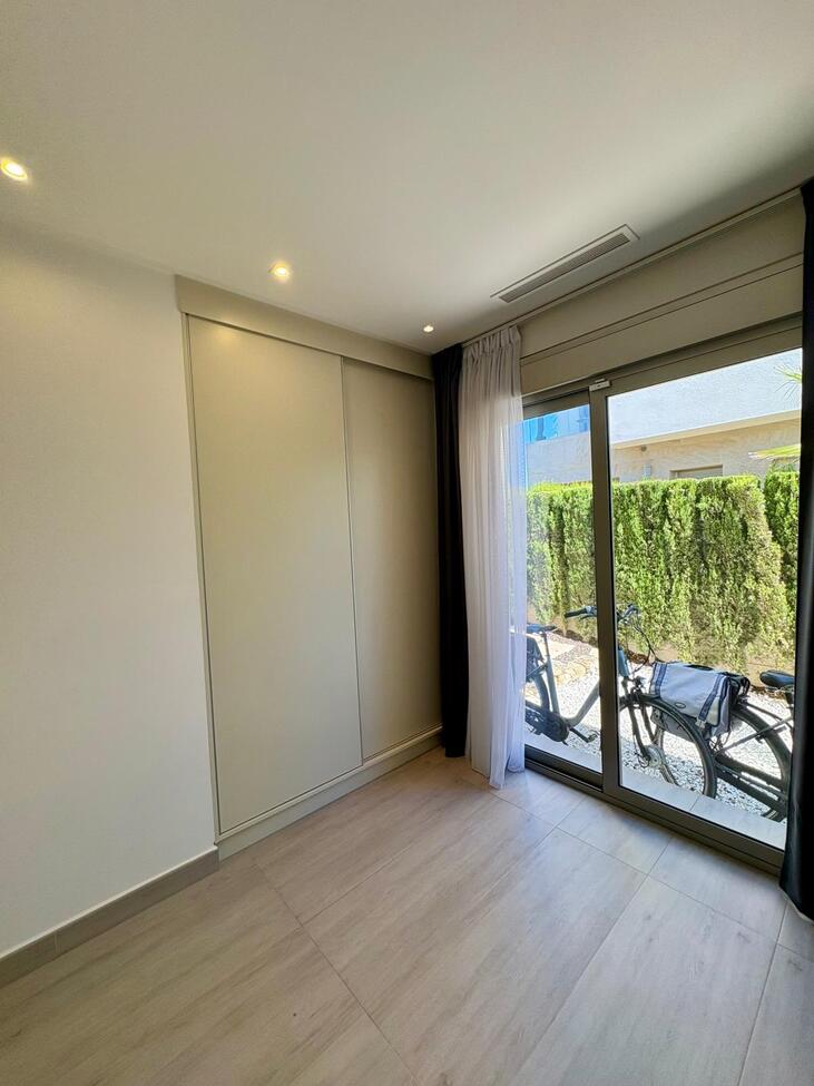 For sale - 3 Bedroom 2 Bathroom Villa in Benijofar - Costa Blanca  - Alicante