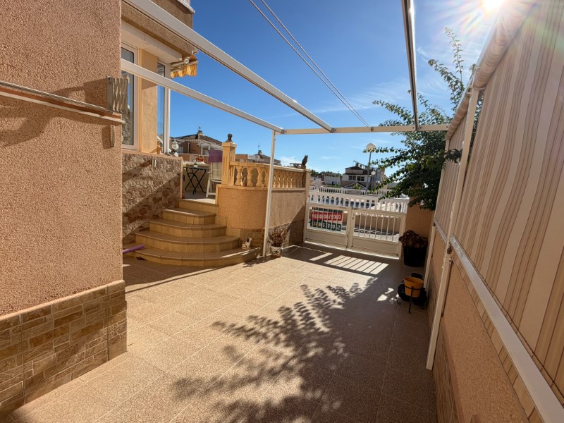 For sale - 2 Bedroom 1 Bathroom Apartment in Torrevieja - Costa Blanca  - Alicante