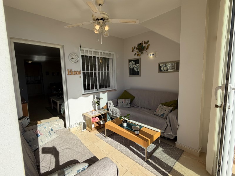For sale - 2 Bedroom 1 Bathroom Apartment in Torrevieja - Costa Blanca  - Alicante
