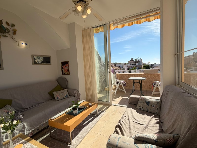 For sale - 2 Bedroom 1 Bathroom Apartment in Torrevieja - Costa Blanca  - Alicante