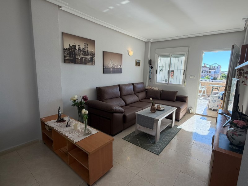 For sale - 2 Bedroom 1 Bathroom Apartment in Torrevieja - Costa Blanca  - Alicante