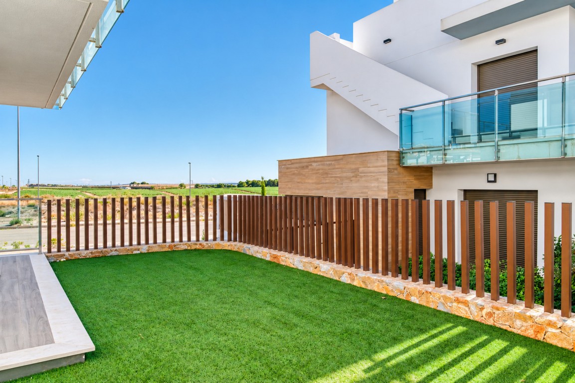 For sale - 3 Bedroom 2 Bathroom Apartment in Vistabella Golf Entre Naranjos - Inland  - Alicante