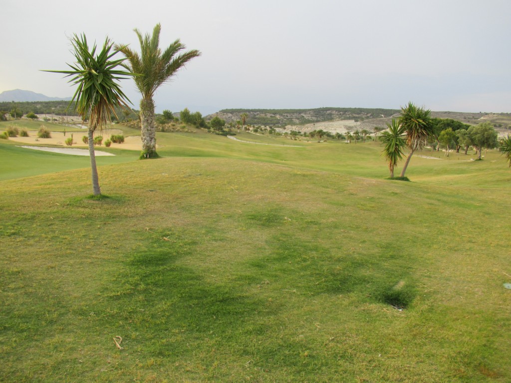 For sale - 3 Bedroom 2 Bathroom Apartment in Vistabella Golf Entre Naranjos - Inland  - Alicante