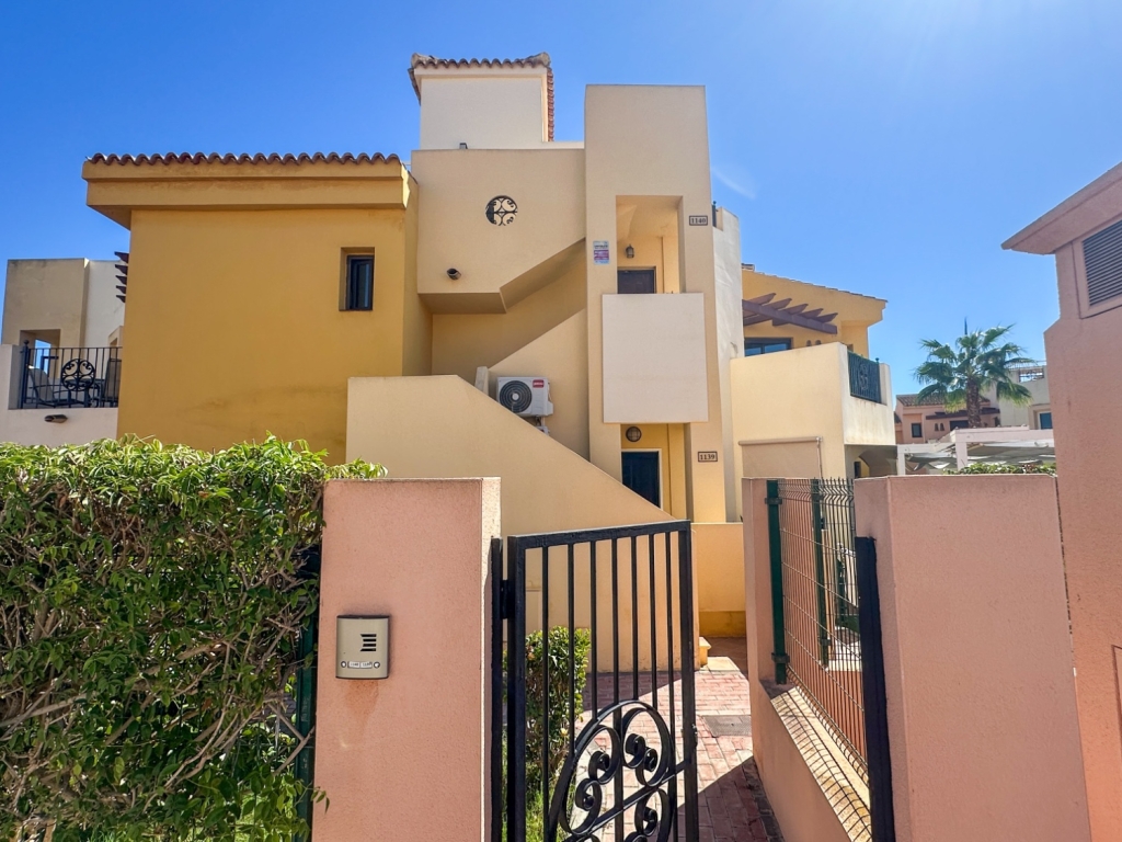 2 Bedroom 2 Bathroom Bungalow in Orihuela Costa