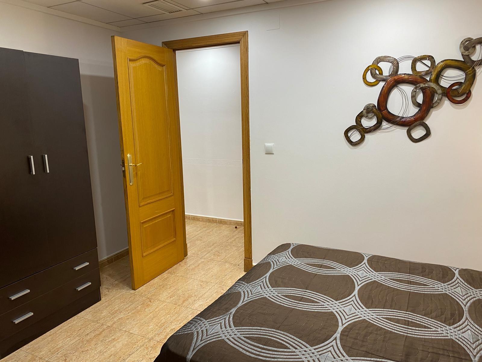 For sale - 2 Bedroom 2 Bathroom Apartment in Torrevieja - Estacion De Autobuses  - Alicante