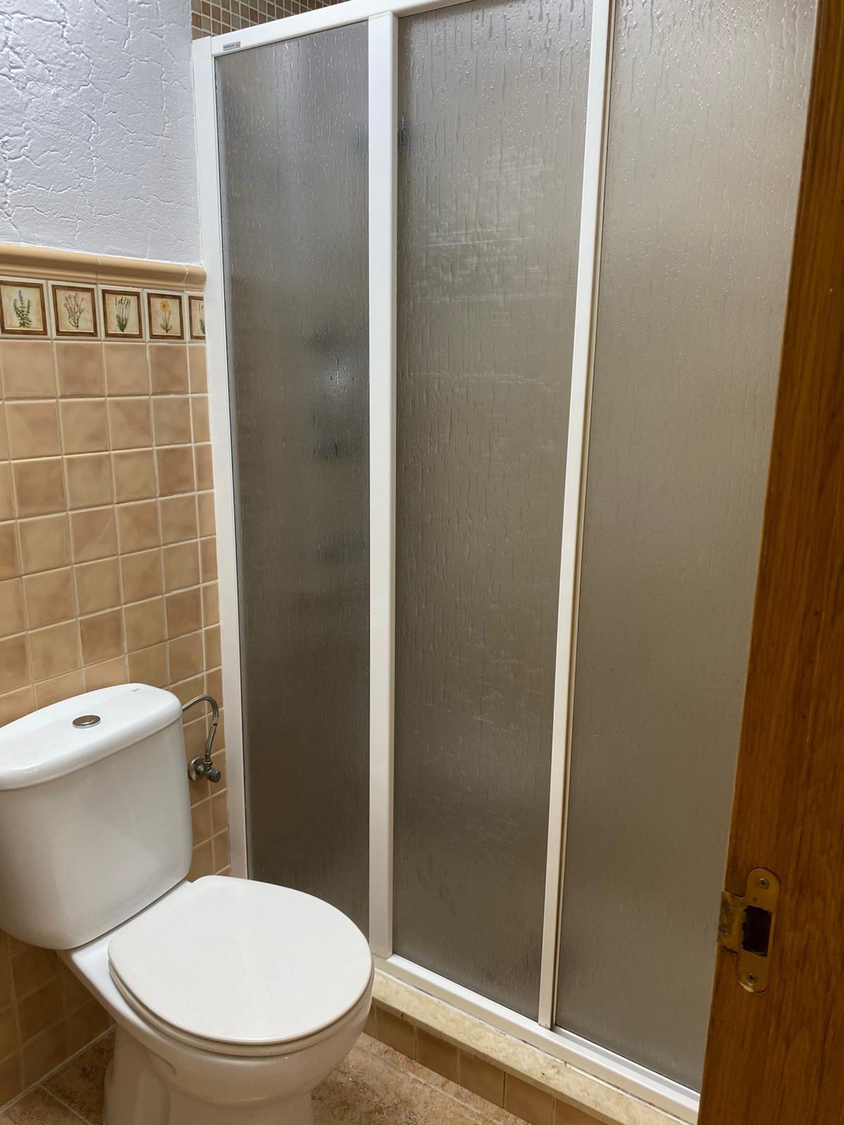 For sale - 2 Bedroom 2 Bathroom Apartment in Torrevieja - Estacion De Autobuses  - Alicante