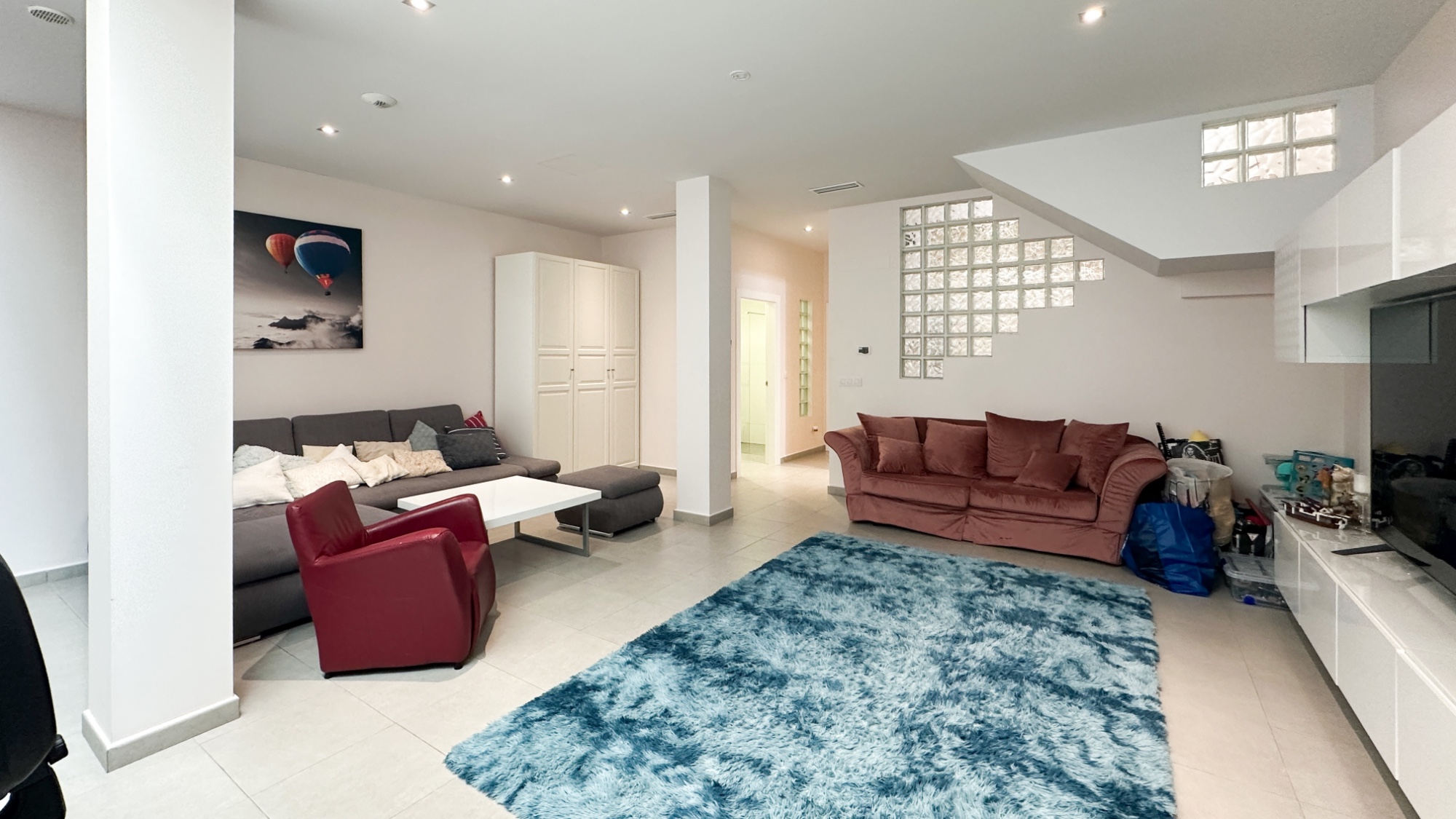 For sale - 5 Bedroom 3 Bathroom Villa in Torrevieja - Costa Blanca  - Alicante