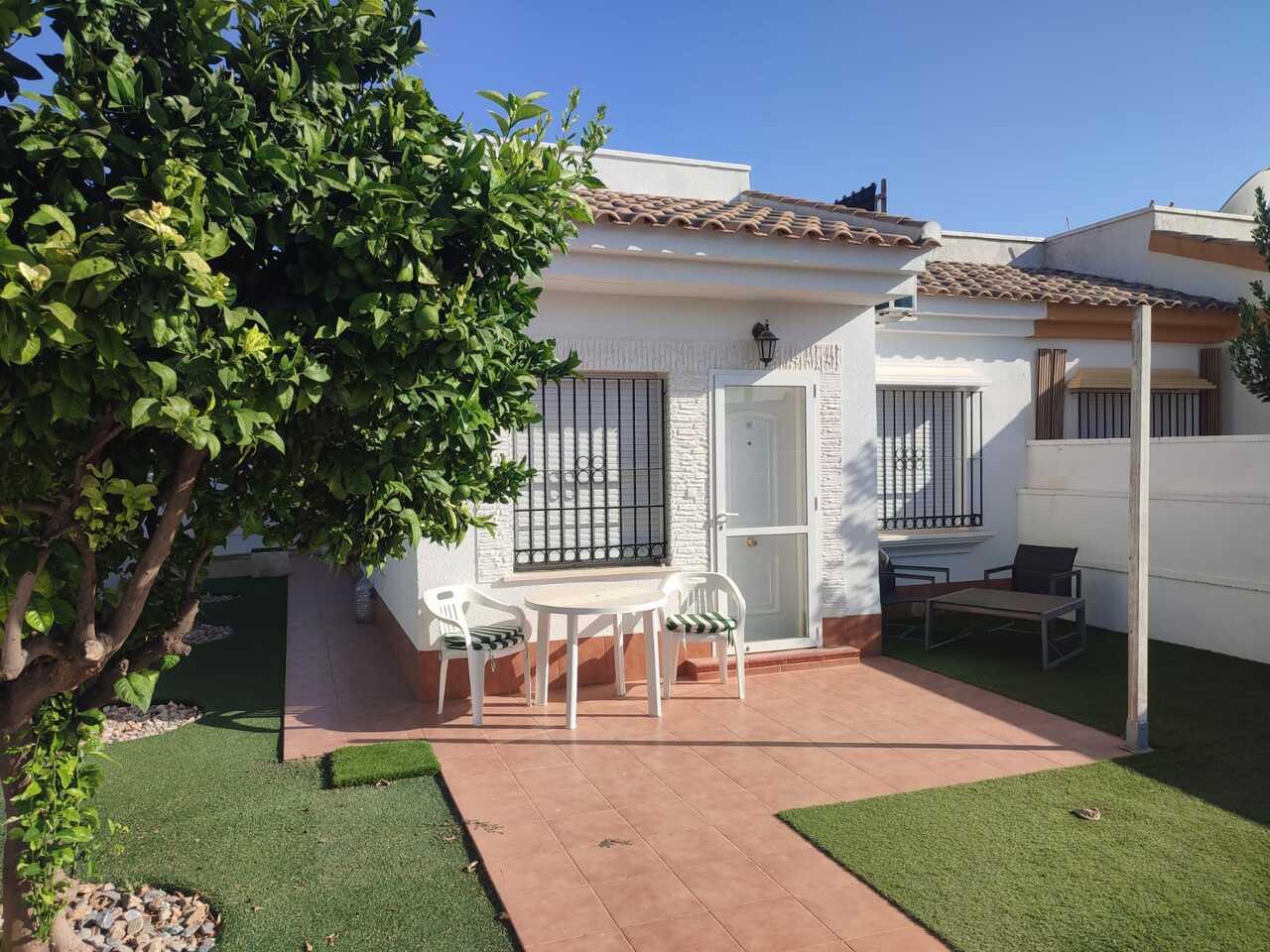 For sale - 2 Bedroom 1 Bathroom Villa in Sucina - Inland  - Murcia