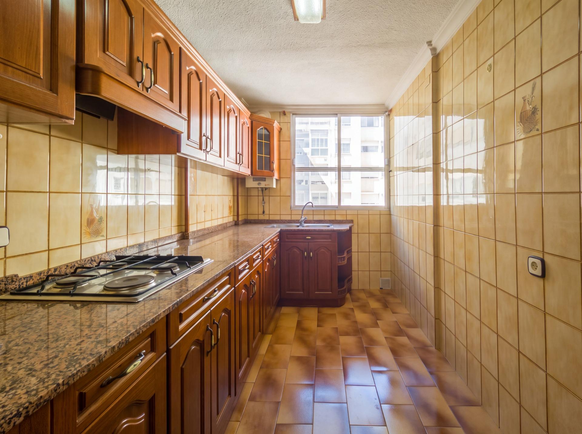 For sale - 3 Bedroom 1 Bathroom Apartment in Torrevieja - La Mata Pueblo  - Alicante