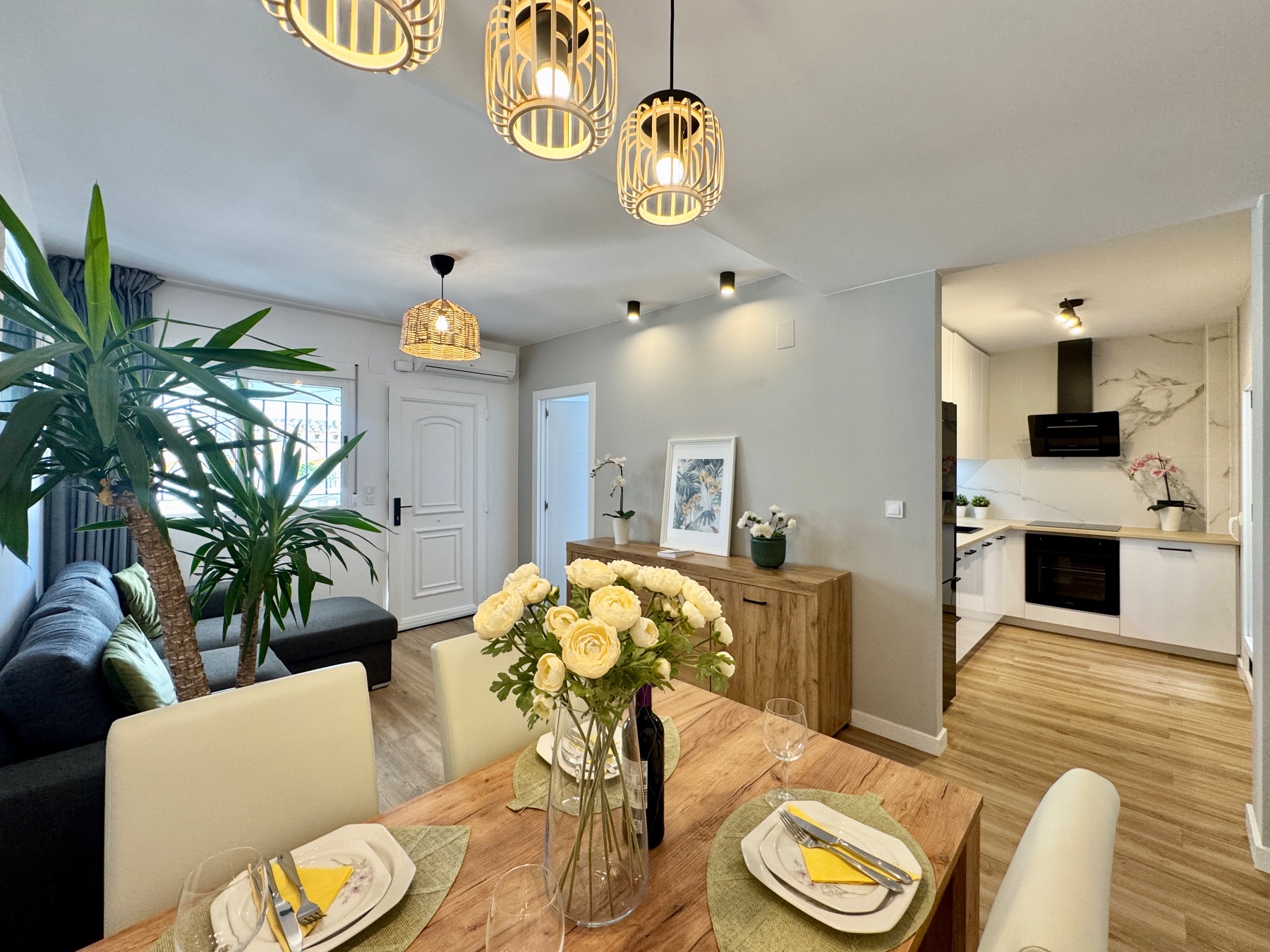 For sale - 3 Bedroom 2 Bathroom Town House in Orihuela Costa - Costa Blanca  - Alicante