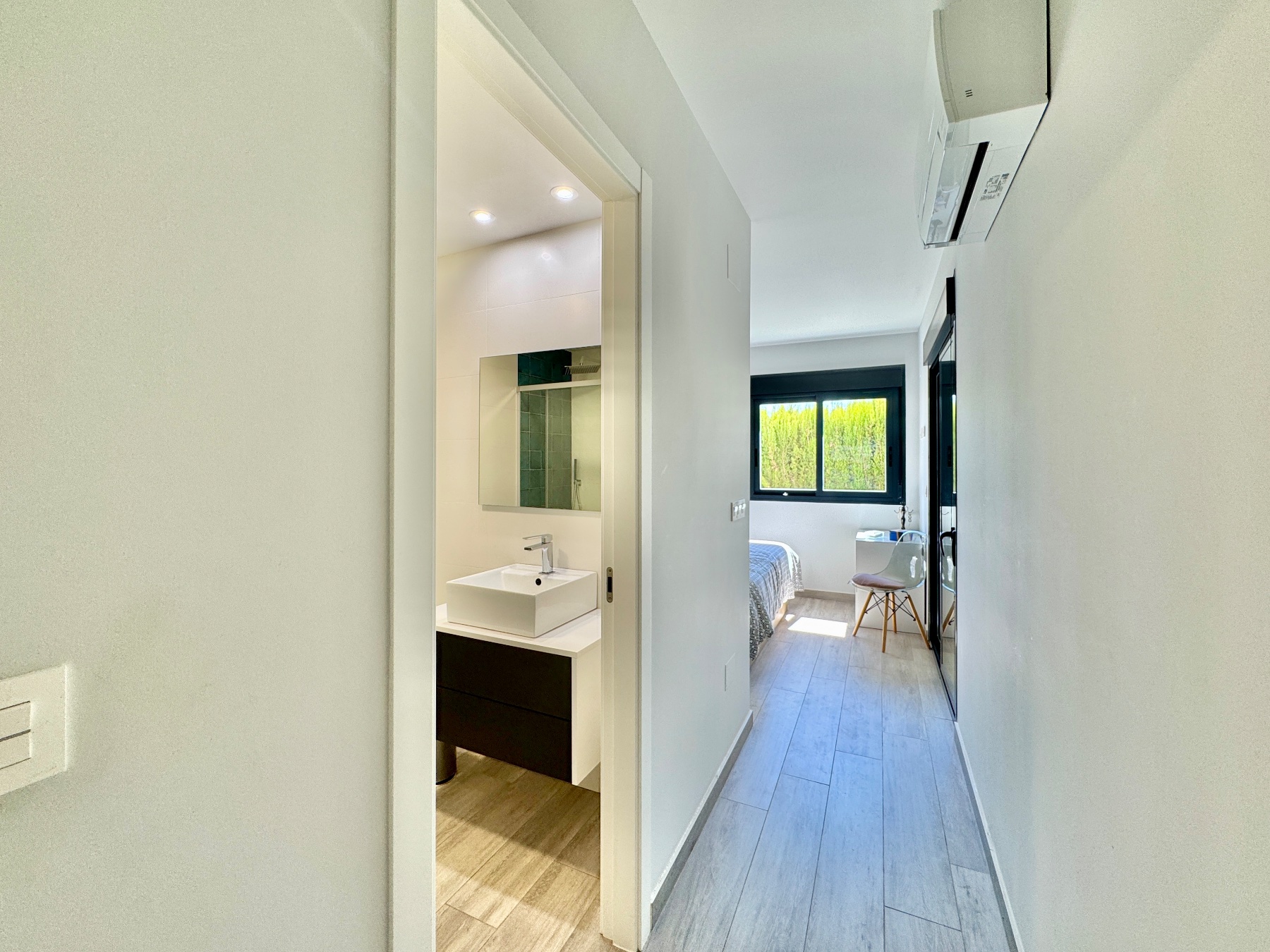 For sale - 2 Bedroom 2 Bathroom Apartment in Villamartin - Costa Blanca  - Alicante