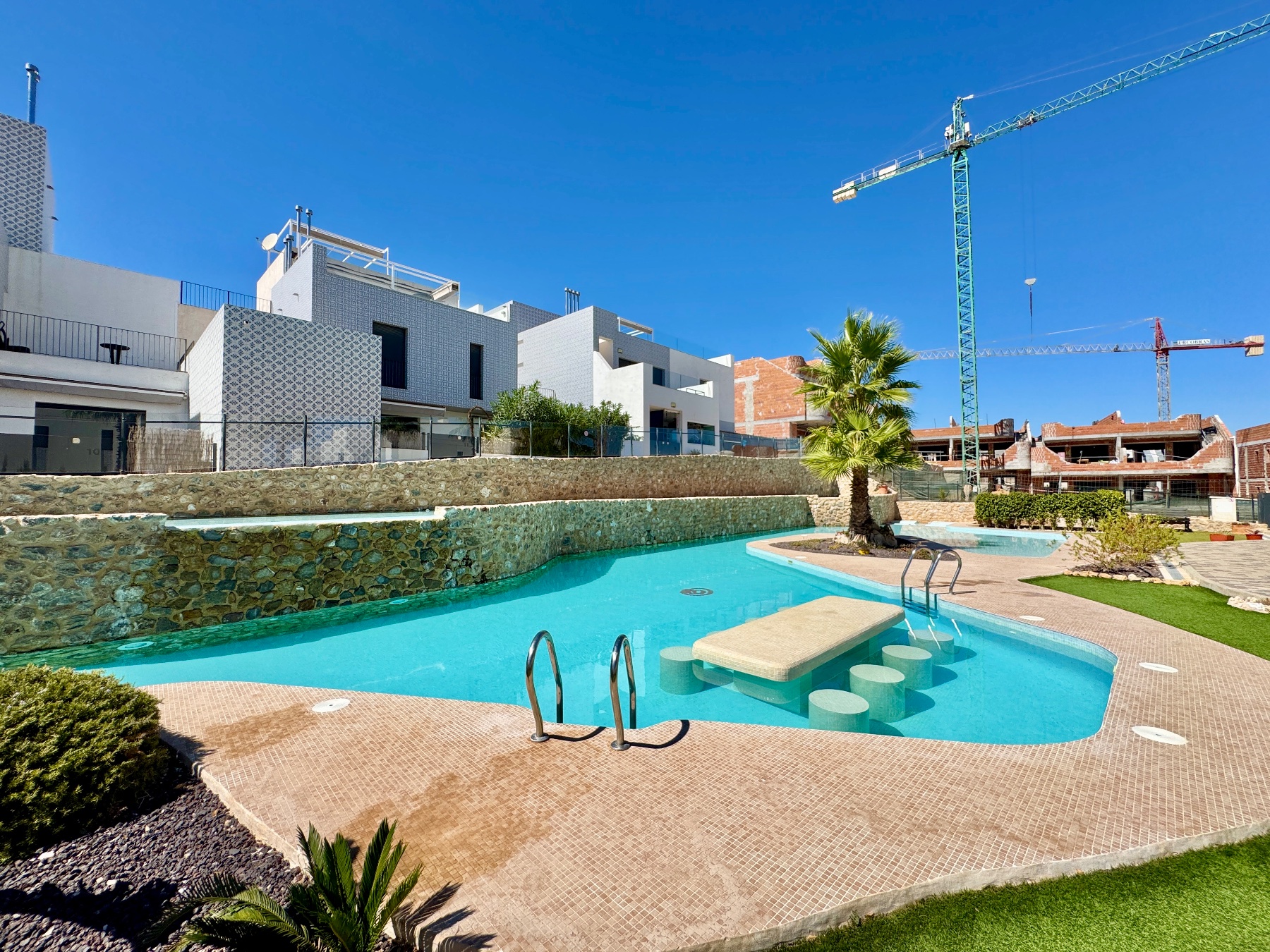 For sale - 2 Bedroom 2 Bathroom Apartment in Villamartin - Costa Blanca  - Alicante