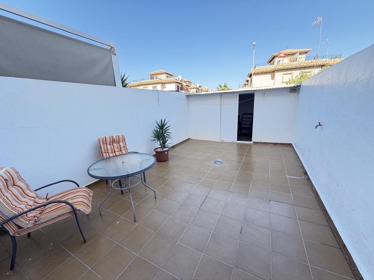 For sale - 3 Bedroom 2 Bathroom Townhouse in La Zenia - , La Zenia, Alicante, Spain - Alicante