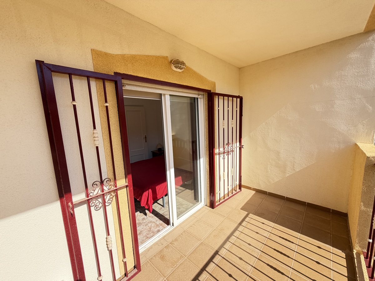 For sale - 3 Bedroom 2 Bathroom Townhouse in La Zenia - , La Zenia, Alicante, Spain - Alicante