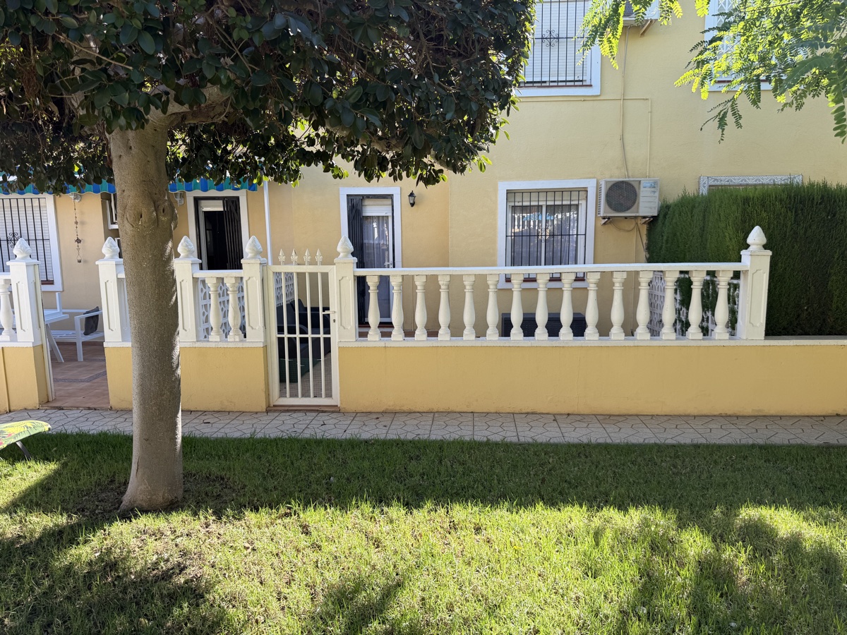 For sale - 2 Bedroom 1 Bathroom Ground floor Apartment in Villamartin - , Villamartin, Alicante, Spain - Alicante