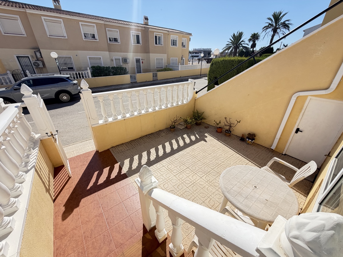 For sale - 2 Bedroom 1 Bathroom Ground floor Apartment in Villamartin - , Villamartin, Alicante, Spain - Alicante