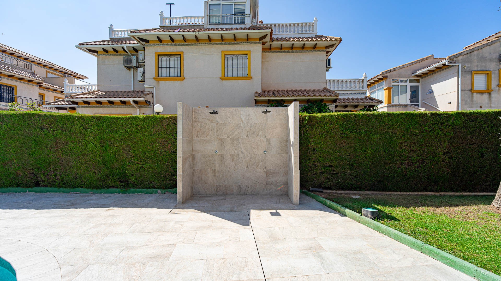 For sale - 2 Bedroom 1 Bathroom Apartament in Punta Prima - Punta Prima  - Alicante