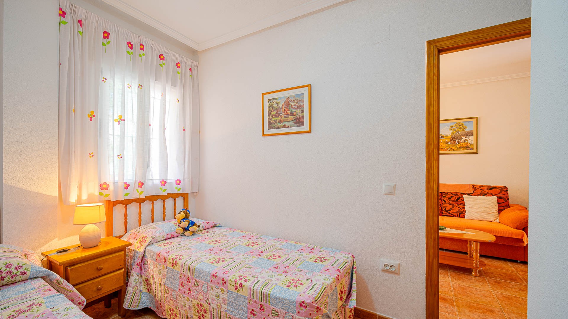 For sale - 2 Bedroom 1 Bathroom Apartament in Punta Prima - Punta Prima  - Alicante