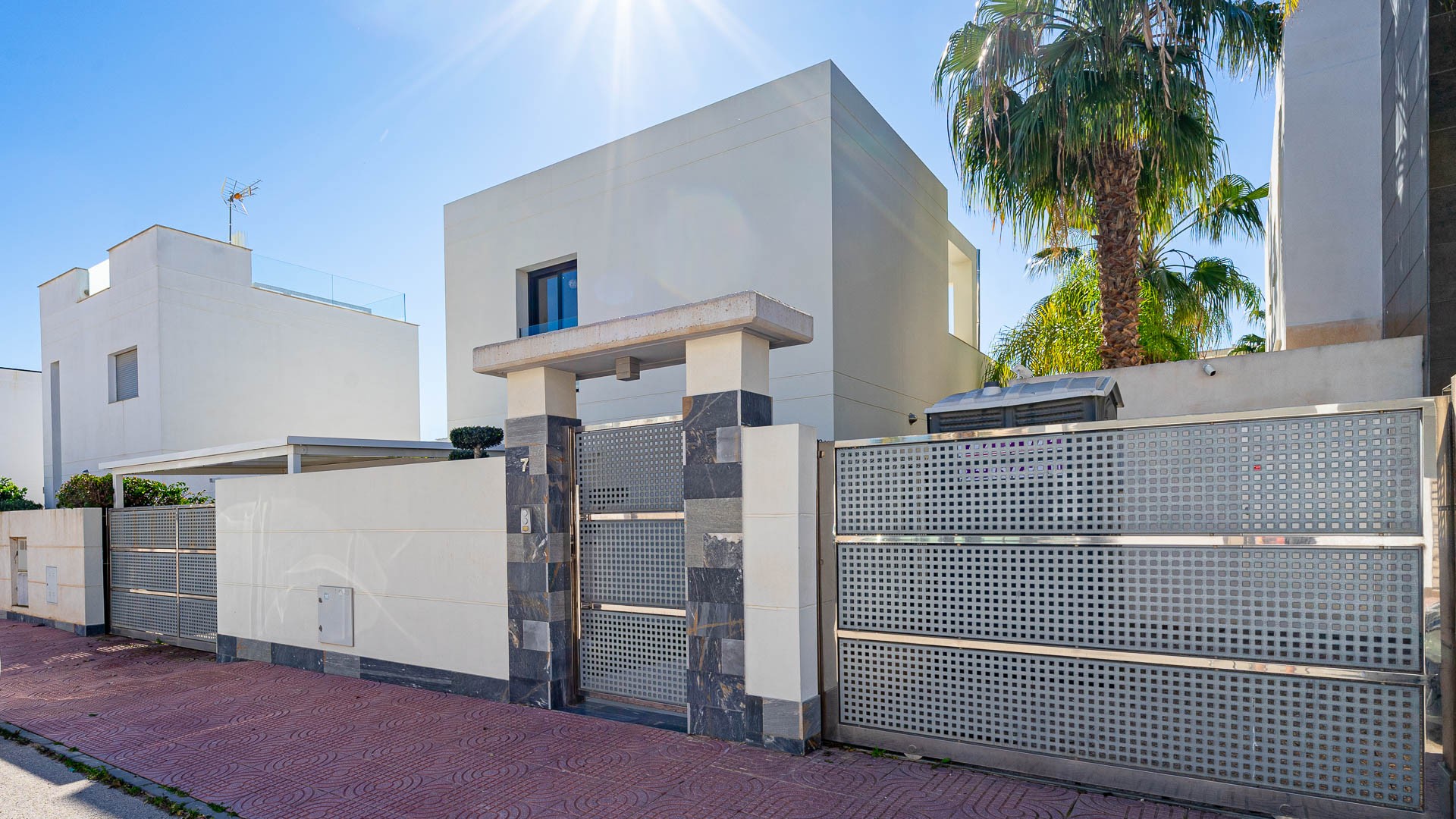 For sale - 3 Bedroom 2 Bathroom Villa in Ciudad Quesada - Ciudad Quesada  - Alicante