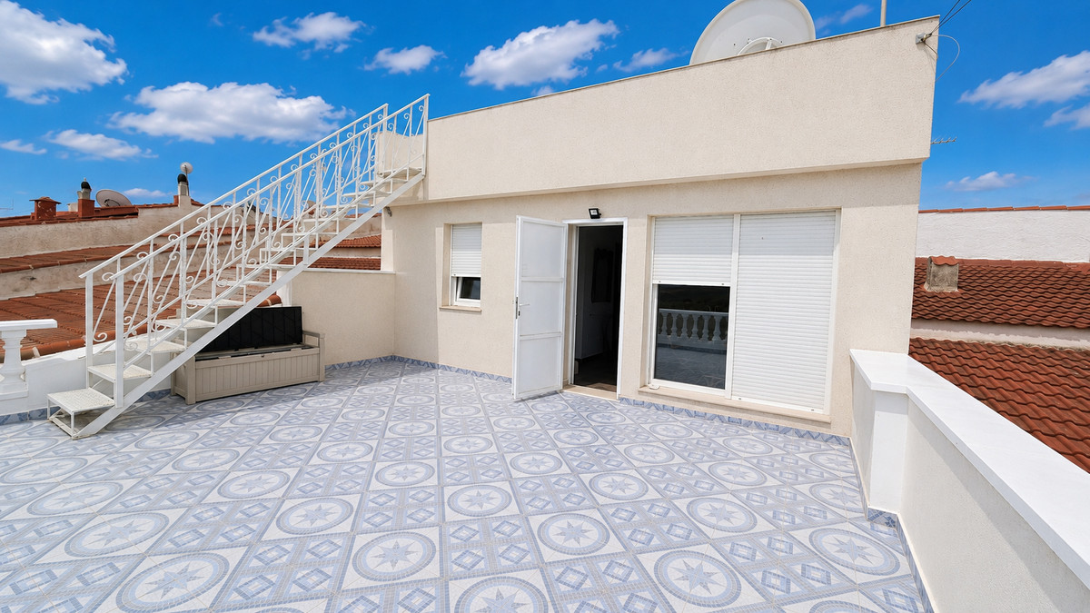 For sale - 3 Bedroom 2 Bathroom House - Townhouse in Rojales - Ciudad Quesada  - Alicante