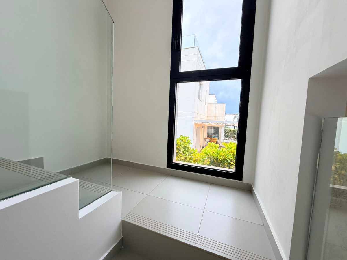 For sale - 3 Bedroom 3 Bathroom House - Detached Villa in Rojales - Ciudad Quesada  - Alicante