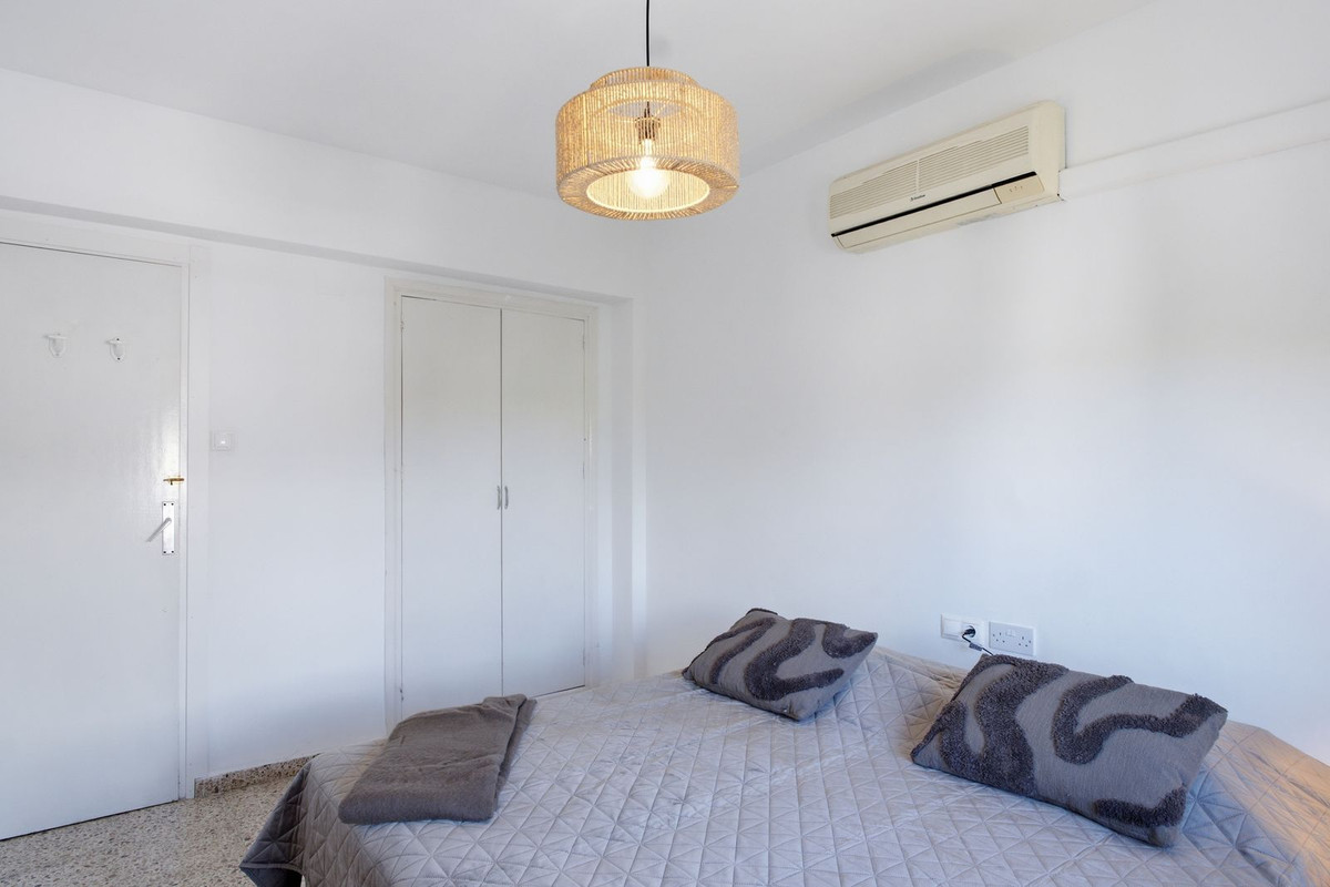 For sale - 3 Bedroom 1 Bathroom Apartment - Top Floor Apartment in Orihuela - Punta Prima  - Alicante