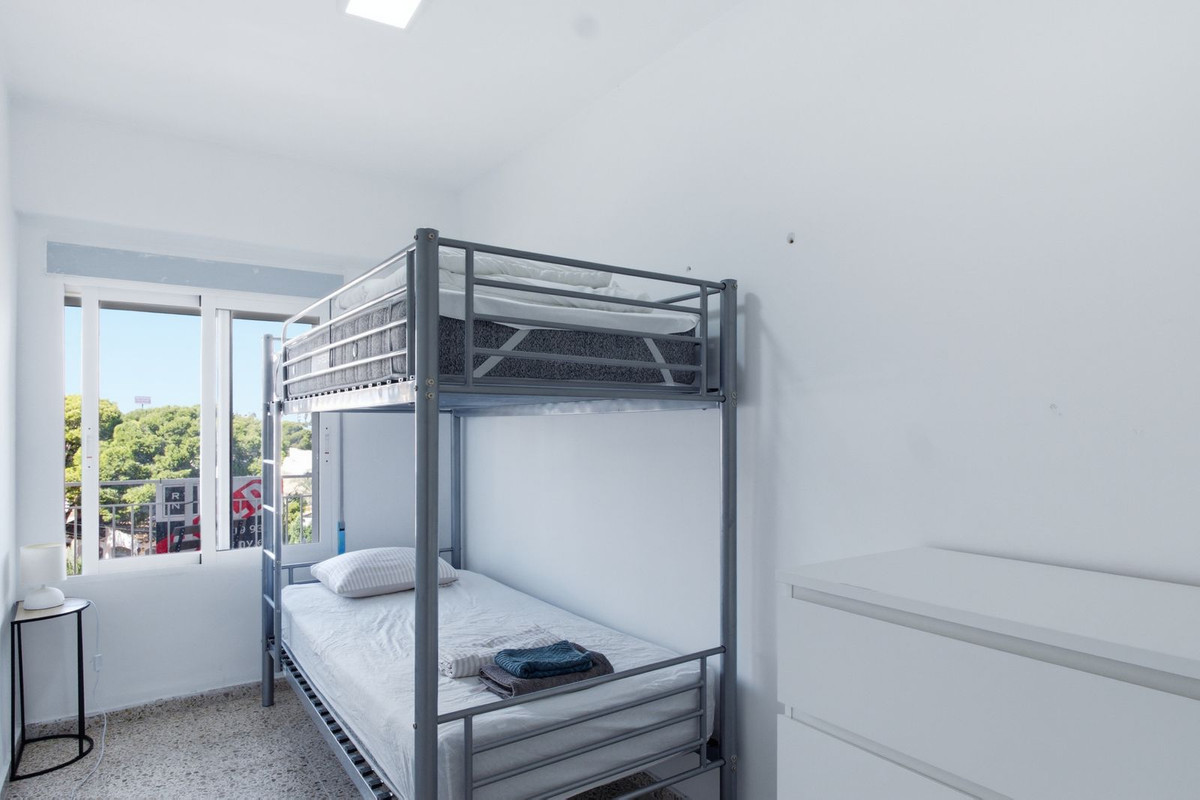 For sale - 3 Bedroom 1 Bathroom Apartment - Top Floor Apartment in Orihuela - Punta Prima  - Alicante