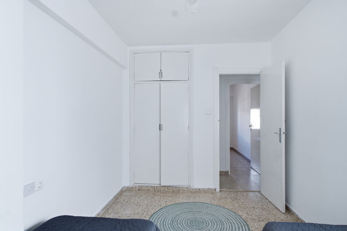 For sale - 3 Bedroom 1 Bathroom Apartment - Top Floor Apartment in Orihuela - Punta Prima  - Alicante