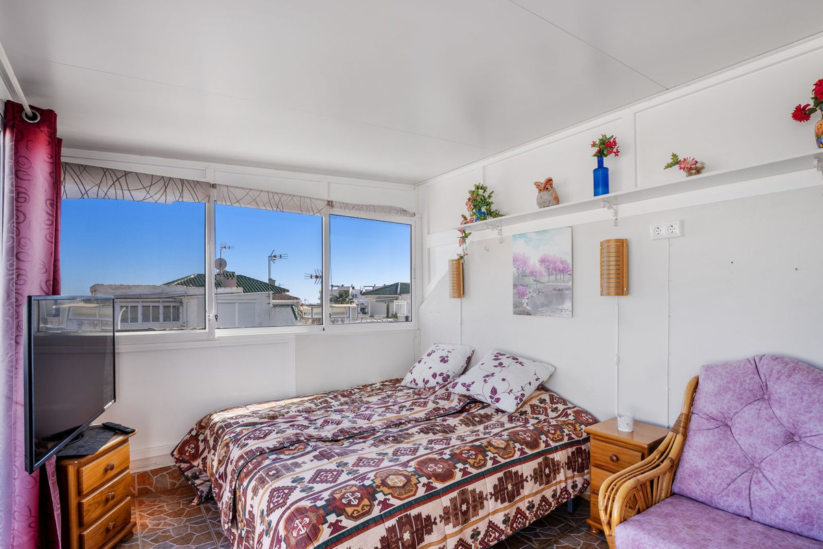 For sale - 2 Bedroom 1 Bathroom House - Quad in Orihuela - Los Altos  - Alicante