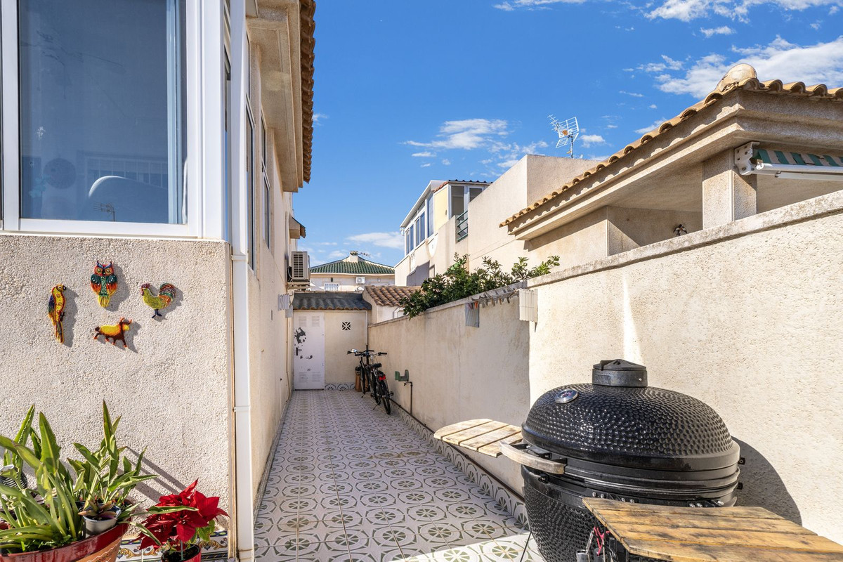 For sale - 2 Bedroom 1 Bathroom House - Quad in Orihuela - Los Altos  - Alicante