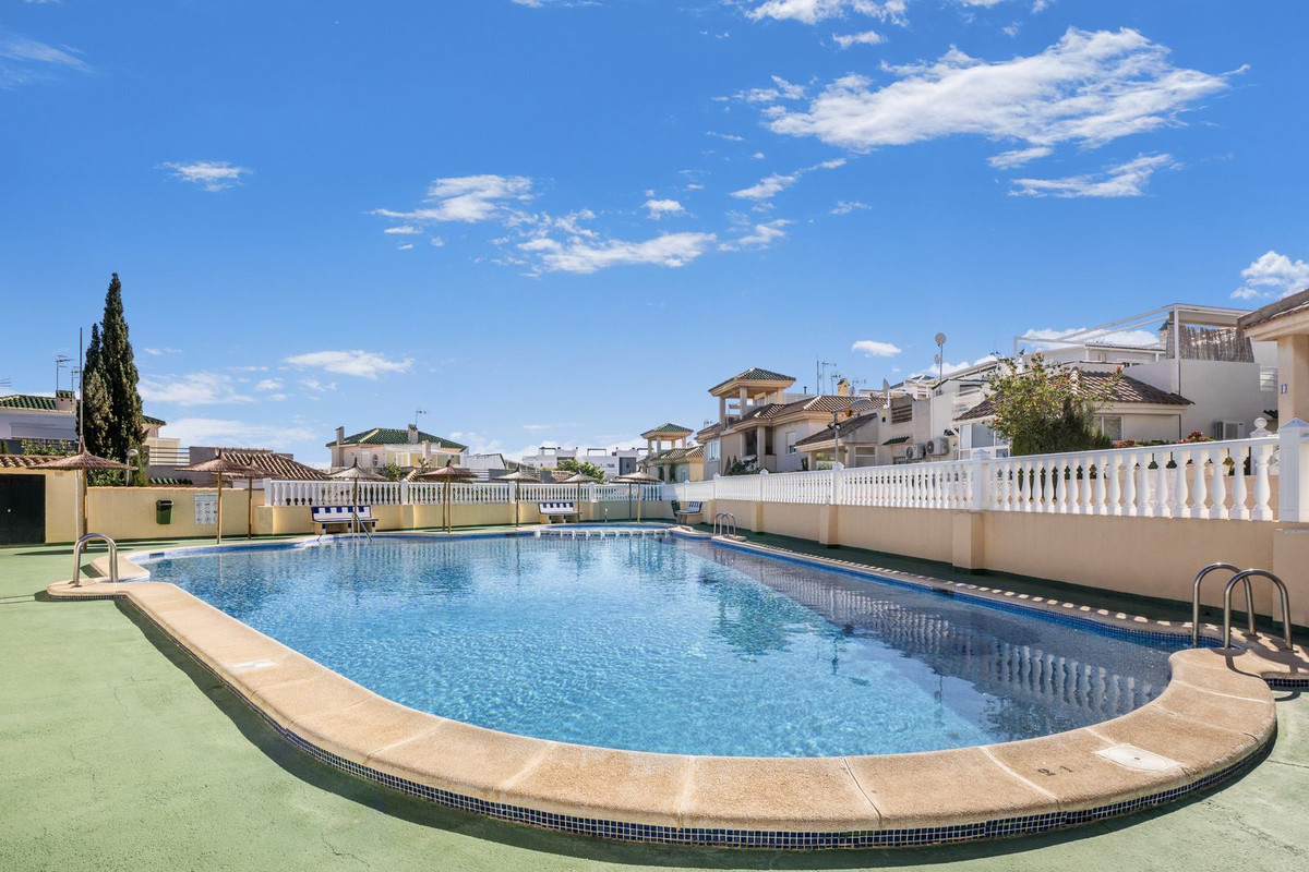 For sale - 2 Bedroom 1 Bathroom House - Quad in Orihuela - Los Altos  - Alicante