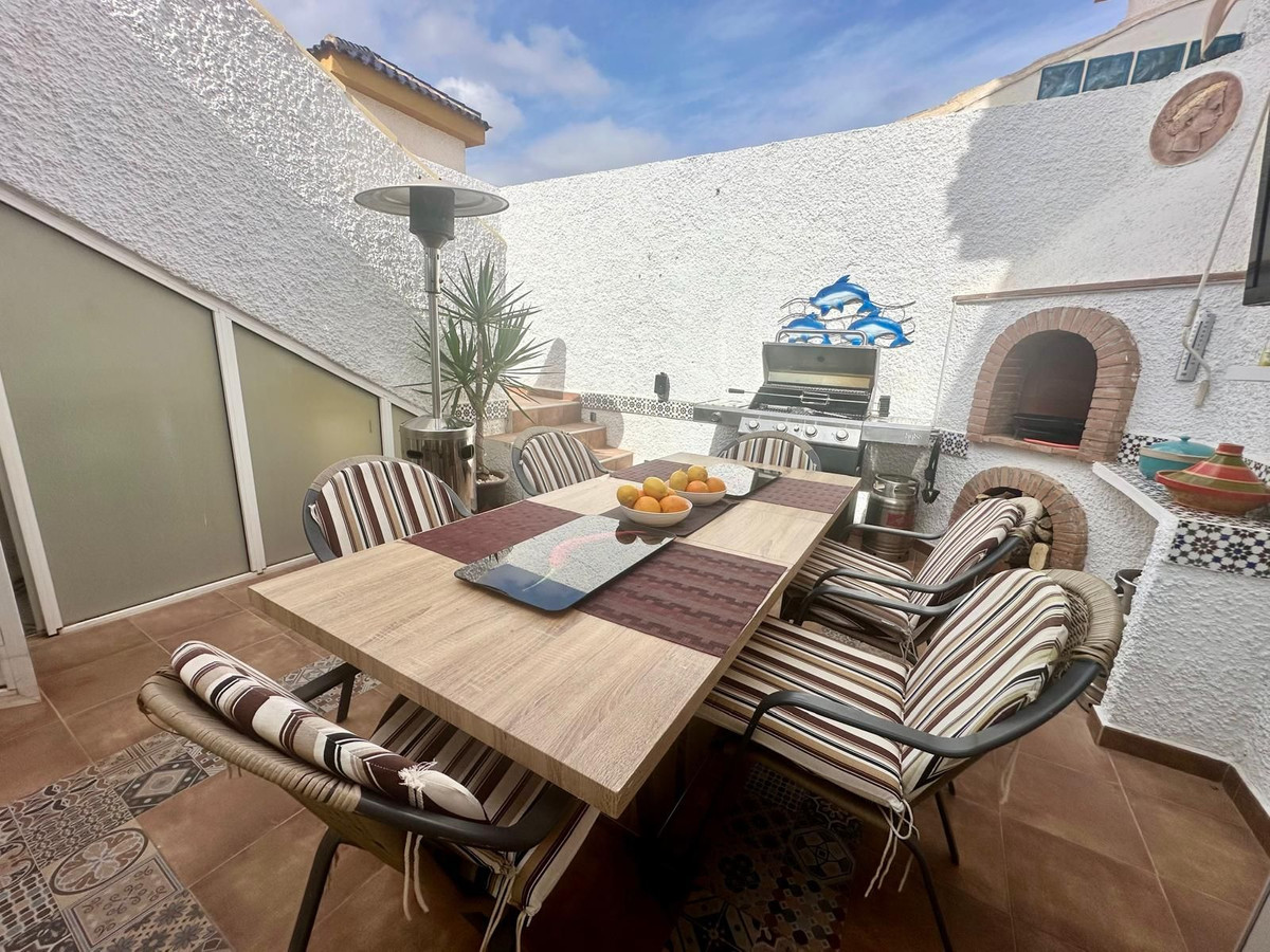 For sale - 2 Bedroom 1 Bathroom House - Bungalow in Rojales - Ciudad Quesada  - Alicante