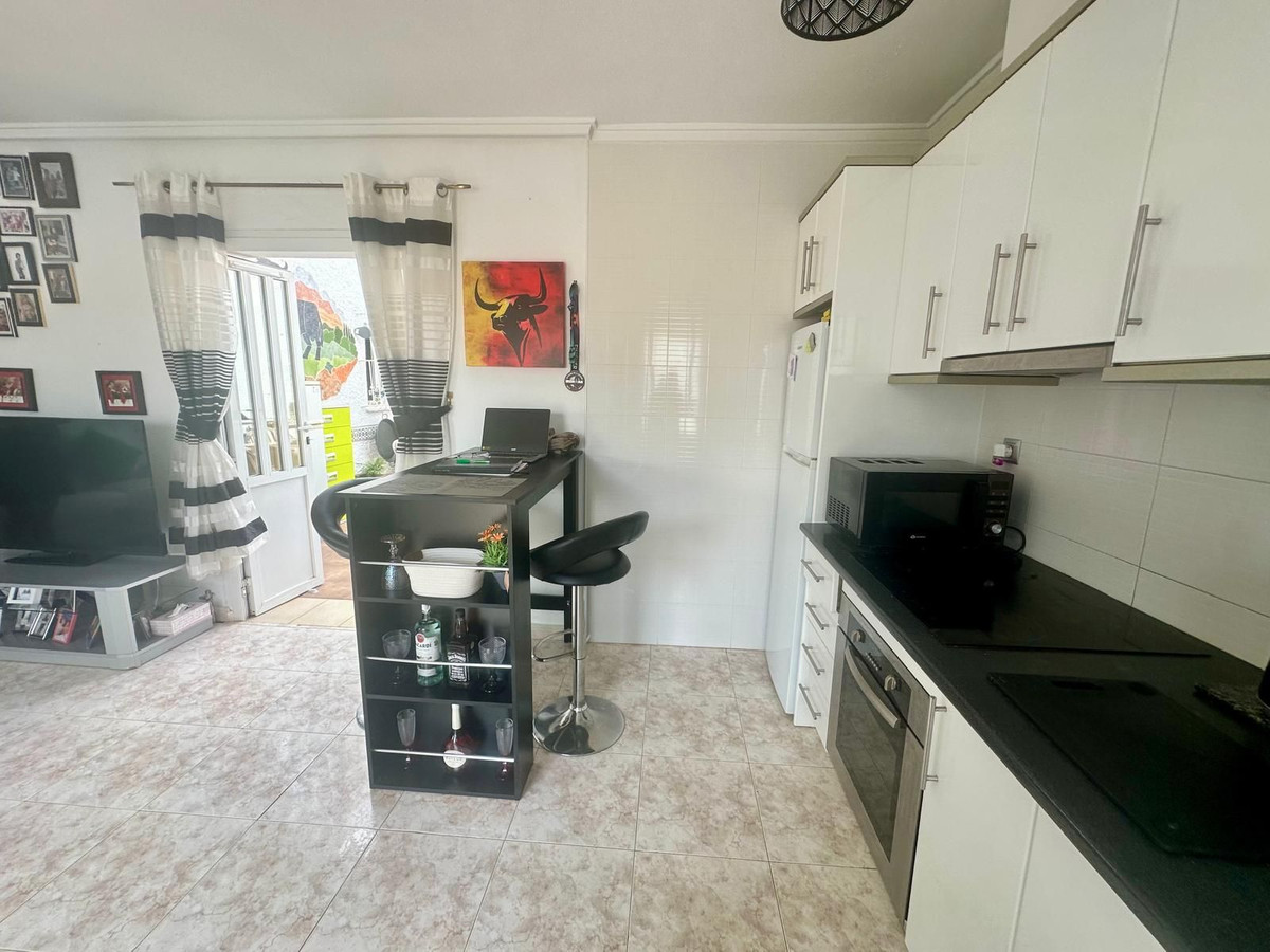For sale - 2 Bedroom 1 Bathroom House - Bungalow in Rojales - Ciudad Quesada  - Alicante