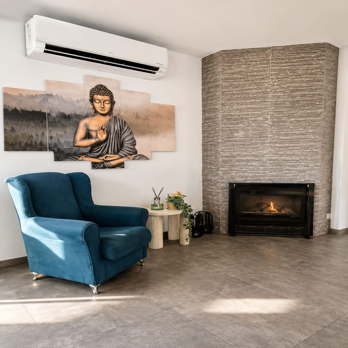 For sale - 5 Bedroom 3 Bathroom House - Detached Villa in Torrevieja - Torrevieja Centro  - Alicante