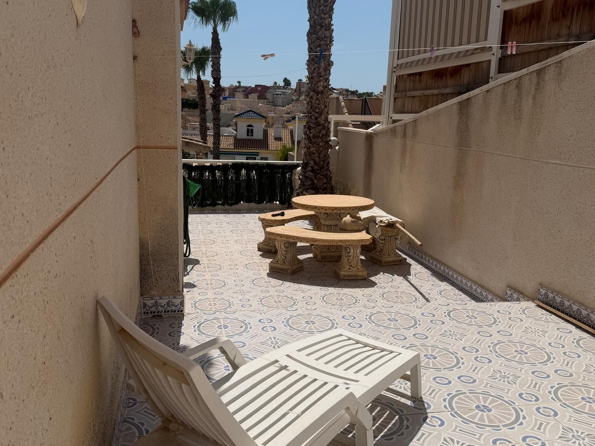 For sale - 3 Bedroom 2 Bathroom House - Detached Villa in Rojales - Ciudad Quesada  - Alicante