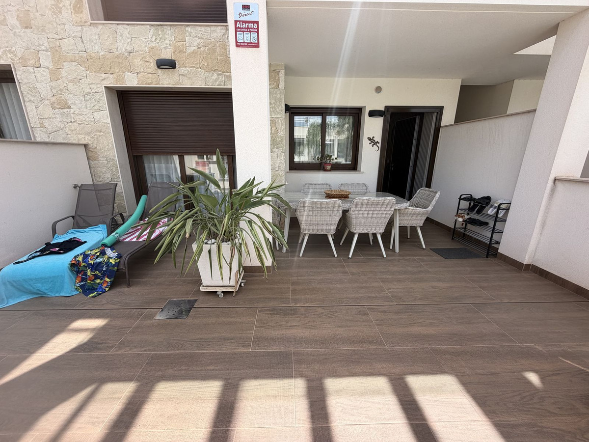 For sale - 2 Bedroom 2 Bathroom Apartment - Ground Floor Apartment in Orihuela - Los Balcones  - Alicante