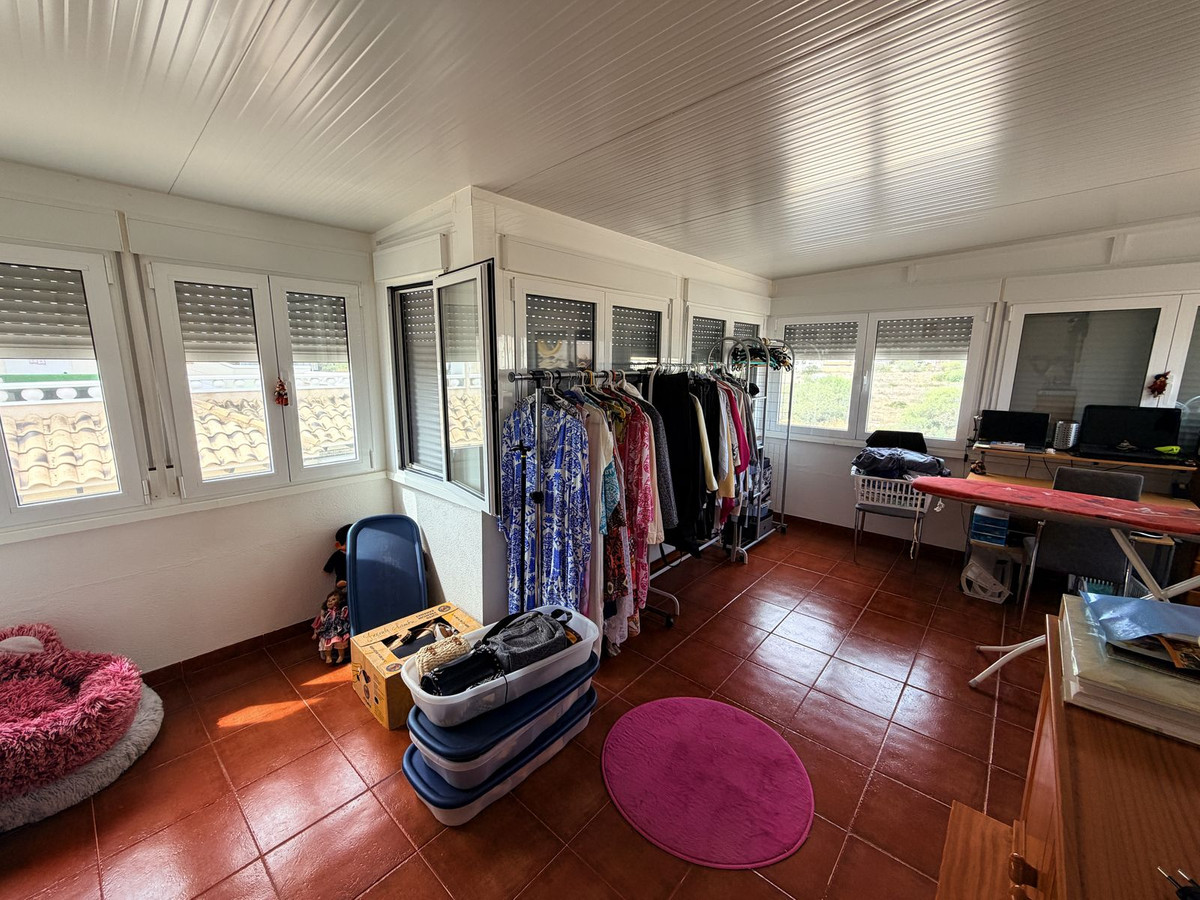 For sale - 3 Bedroom 2 Bathroom House - Quad in Orihuela - Orihuela Costa  - Alicante