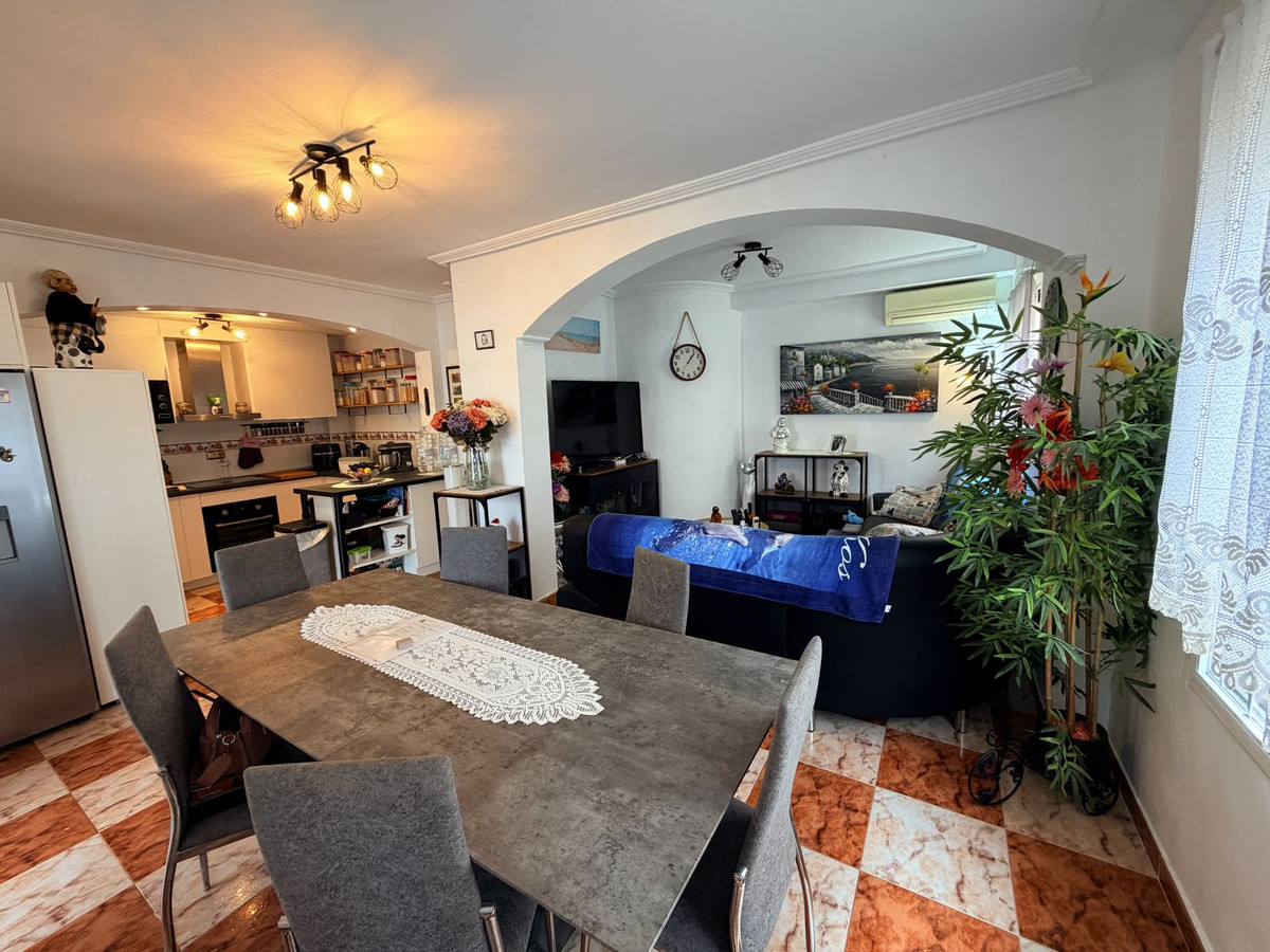 For sale - 3 Bedroom 2 Bathroom House - Quad in Orihuela - Orihuela Costa  - Alicante