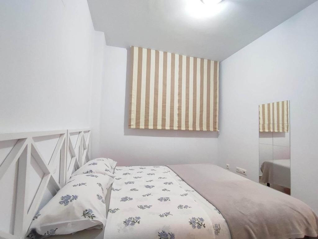 For sale - 2 Bedroom 1 Bathroom Apartment - Middle Floor Apartment in Orihuela - Punta Prima  - Alicante