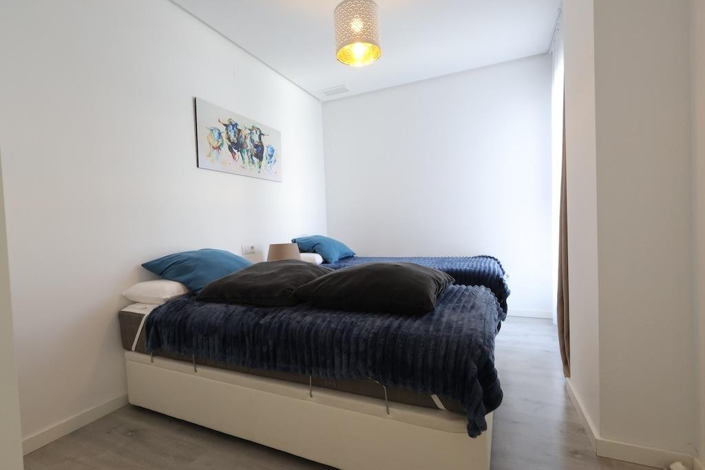 For sale - 2 Bedroom 2 Bathroom Apartment - Middle Floor Apartment in Orihuela - Los Dolses  - Alicante