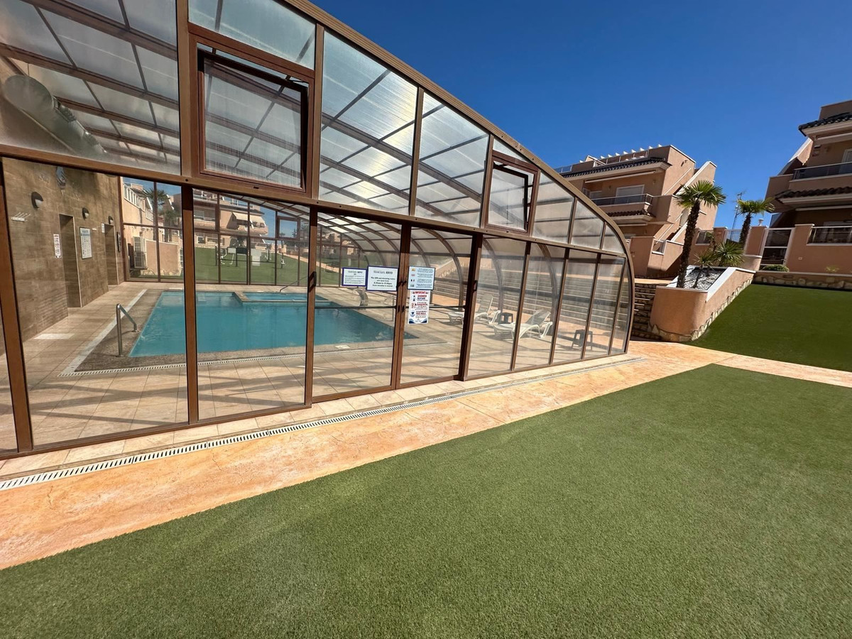 For sale - 2 Bedroom 2 Bathroom Apartment - Ground Floor Apartment in Orihuela - Punta Prima  - Alicante