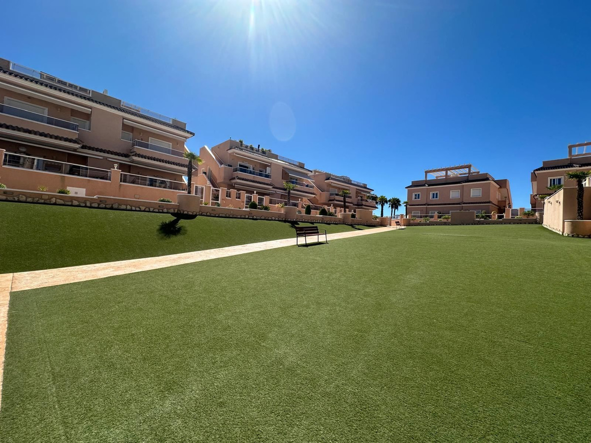 For sale - 2 Bedroom 2 Bathroom Apartment - Ground Floor Apartment in Orihuela - Punta Prima  - Alicante
