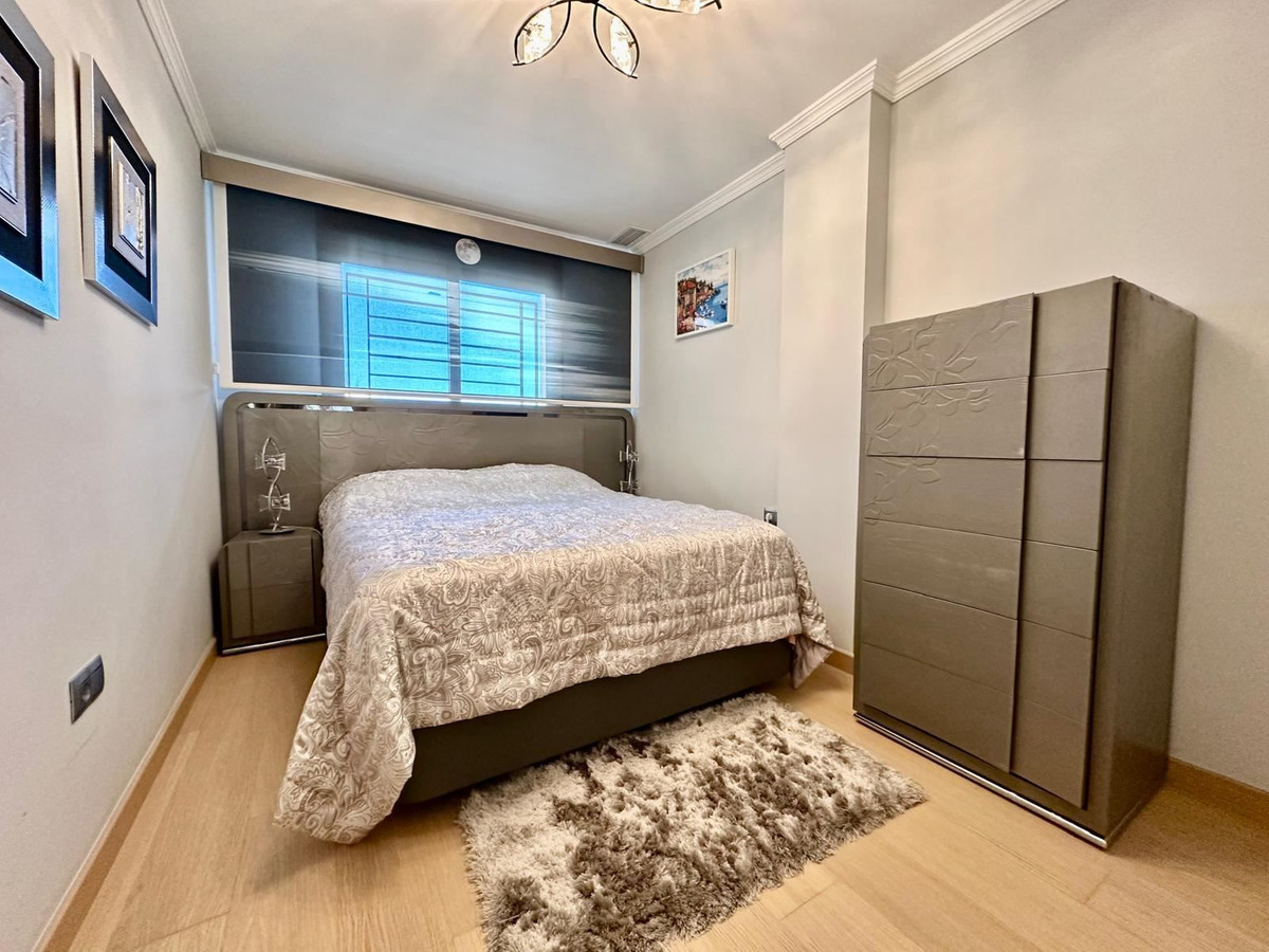 For sale - 2 Bedroom 2 Bathroom Apartment - Middle Floor Apartment in Orihuela - Campoamor  - Alicante