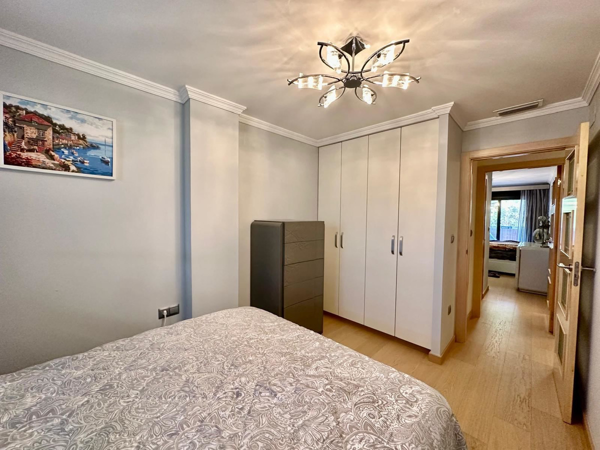 For sale - 2 Bedroom 2 Bathroom Apartment - Middle Floor Apartment in Orihuela - Campoamor  - Alicante