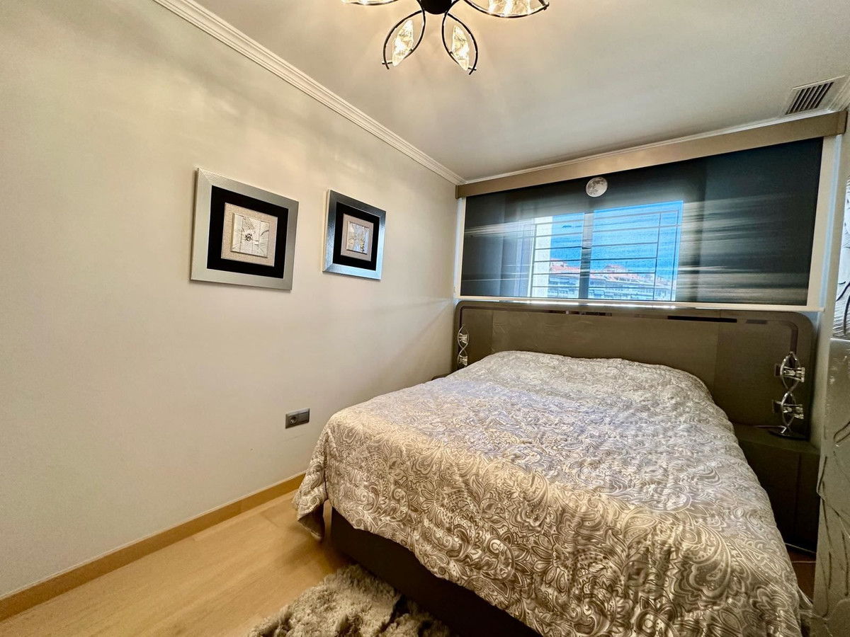 For sale - 2 Bedroom 2 Bathroom Apartment - Middle Floor Apartment in Orihuela - Campoamor  - Alicante