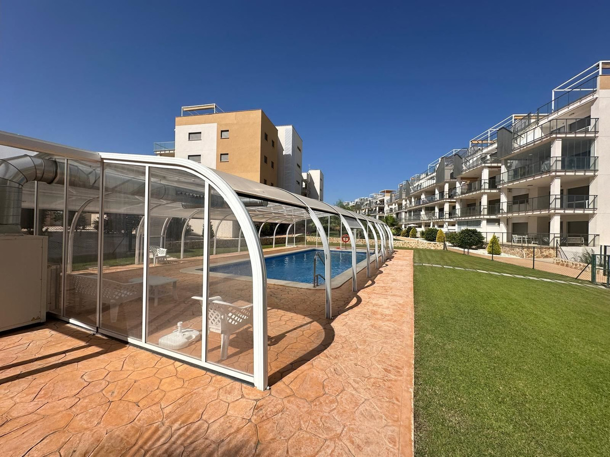 For sale - 3 Bedroom 2 Bathroom Apartment - Middle Floor Apartment in Orihuela - Los Dolses  - Alicante